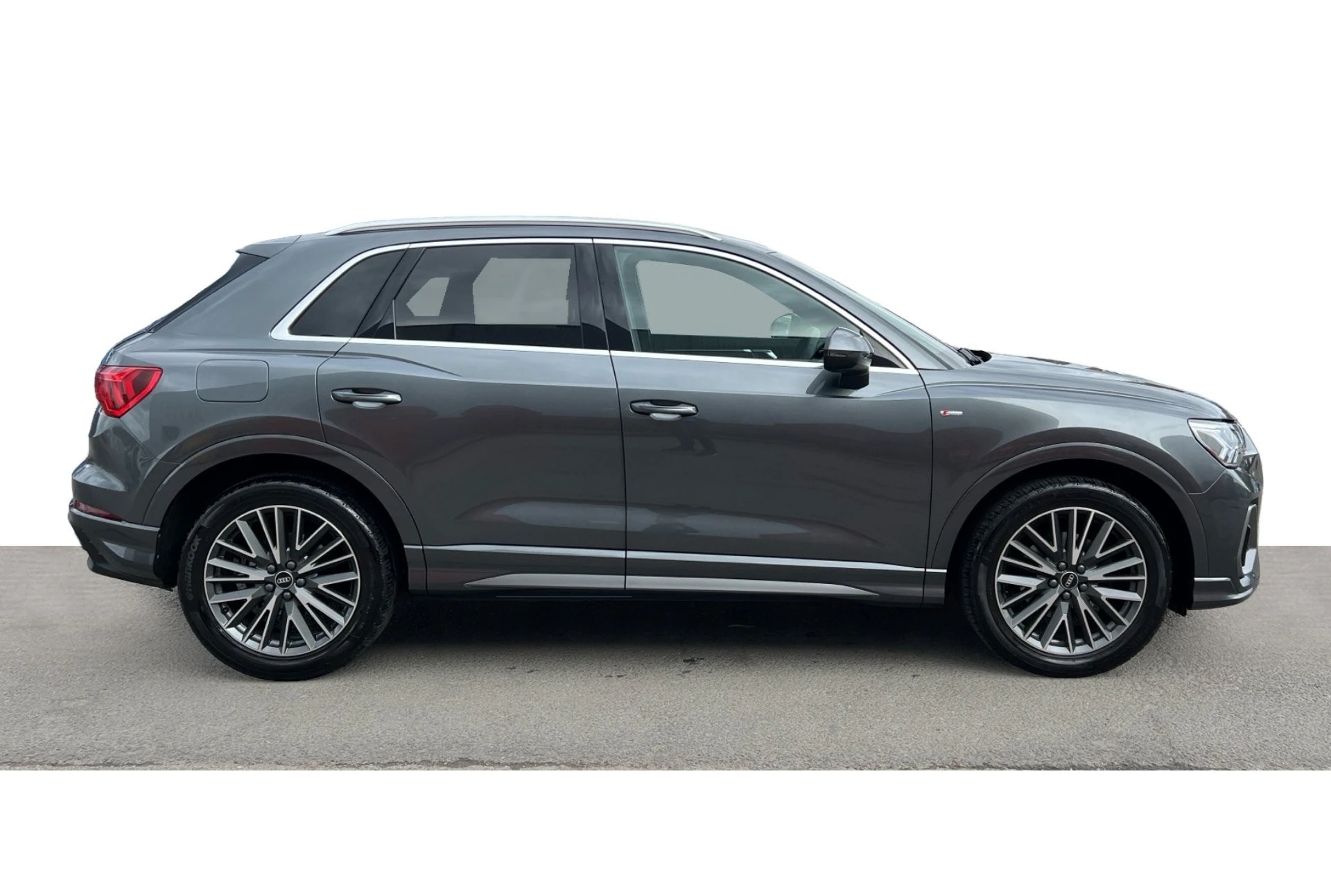 Audi Q3, photo 3 of 6