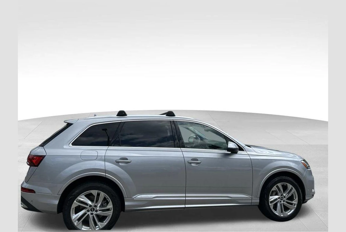 Audi Q7, photo 3 of 6
