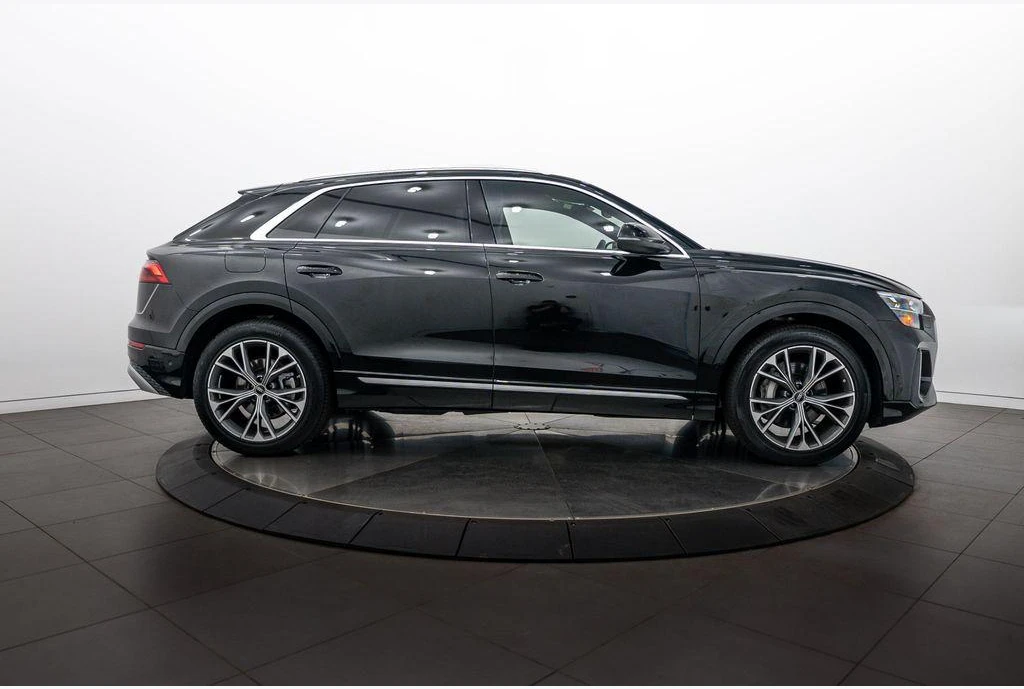 Audi Q8, photo 3 of 6