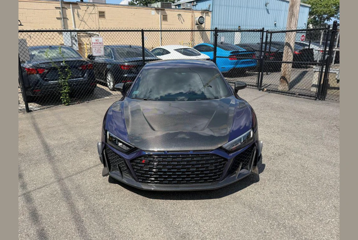 Audi R8