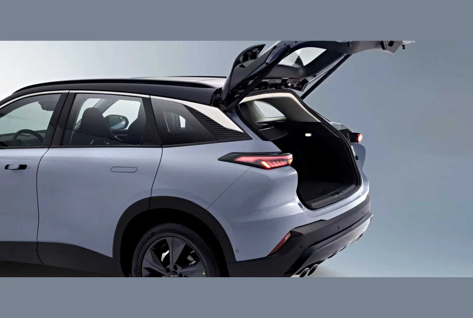BAIC X55, photo 2 of 6