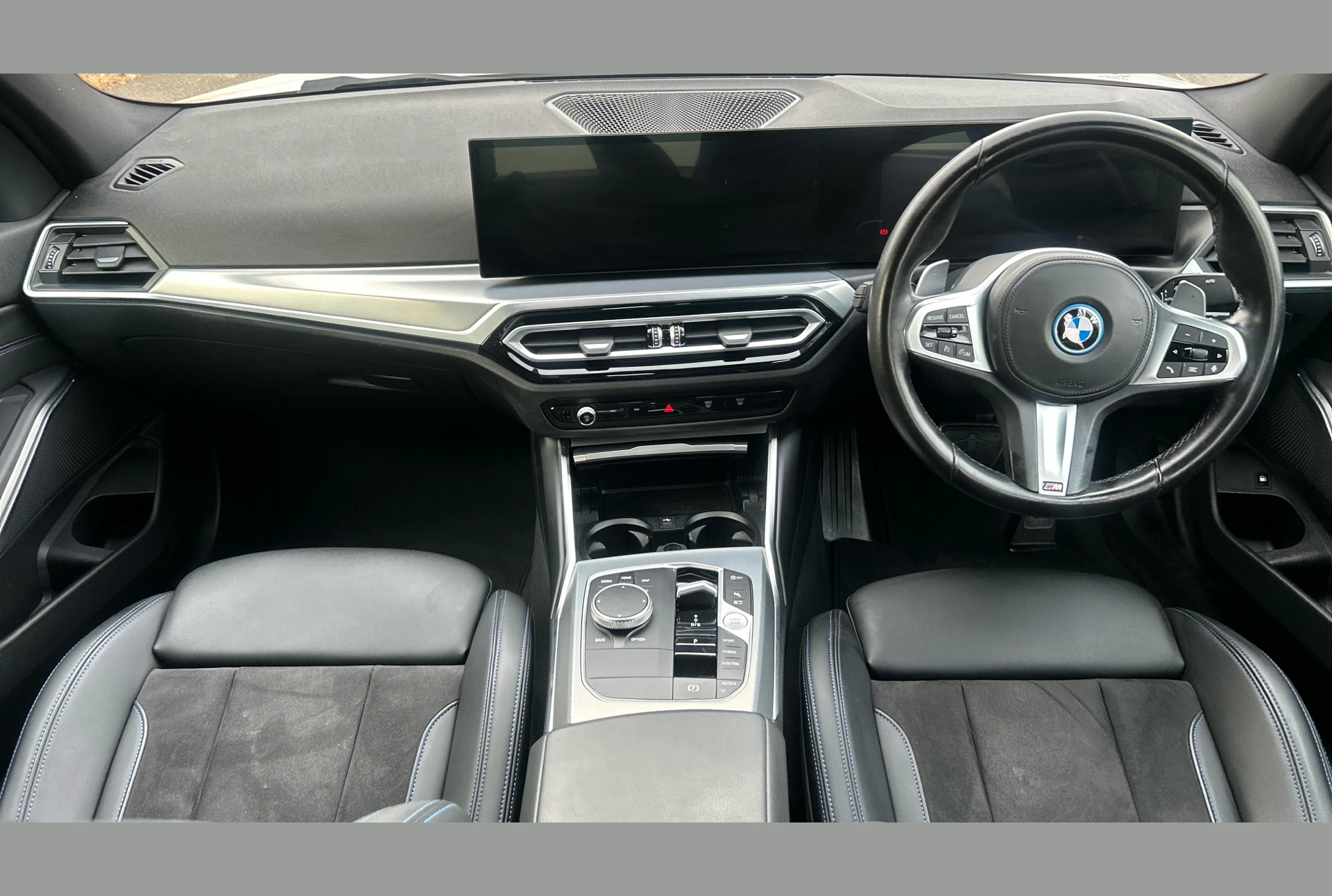 BMW 3 Series, photo 4 of 6