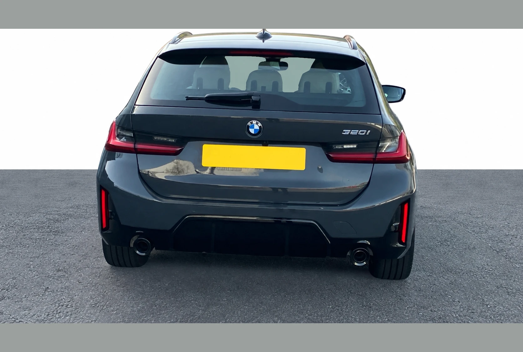 BMW 3 Series Touring, photo 2 of 6