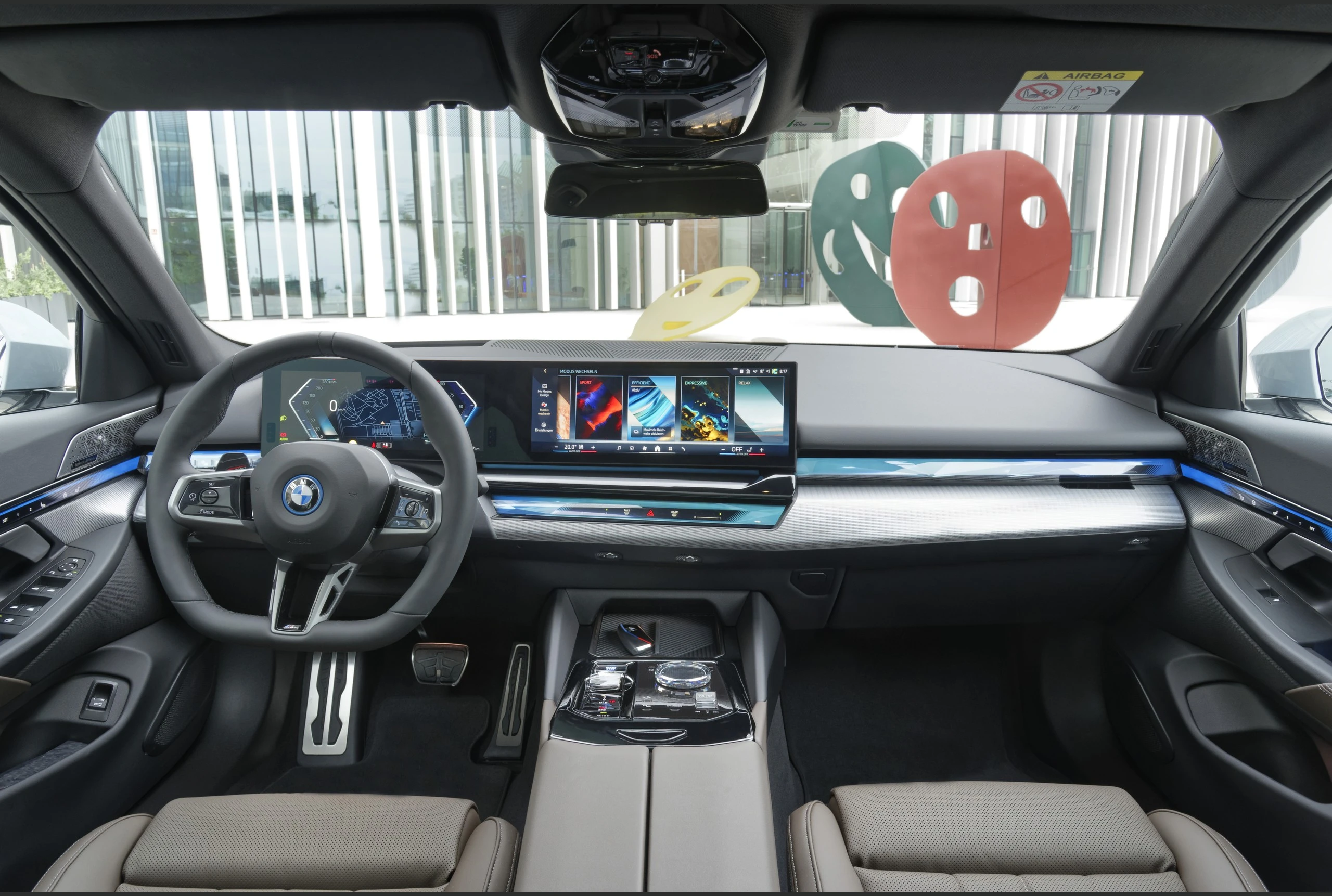 BMW i5, photo 4 of 6