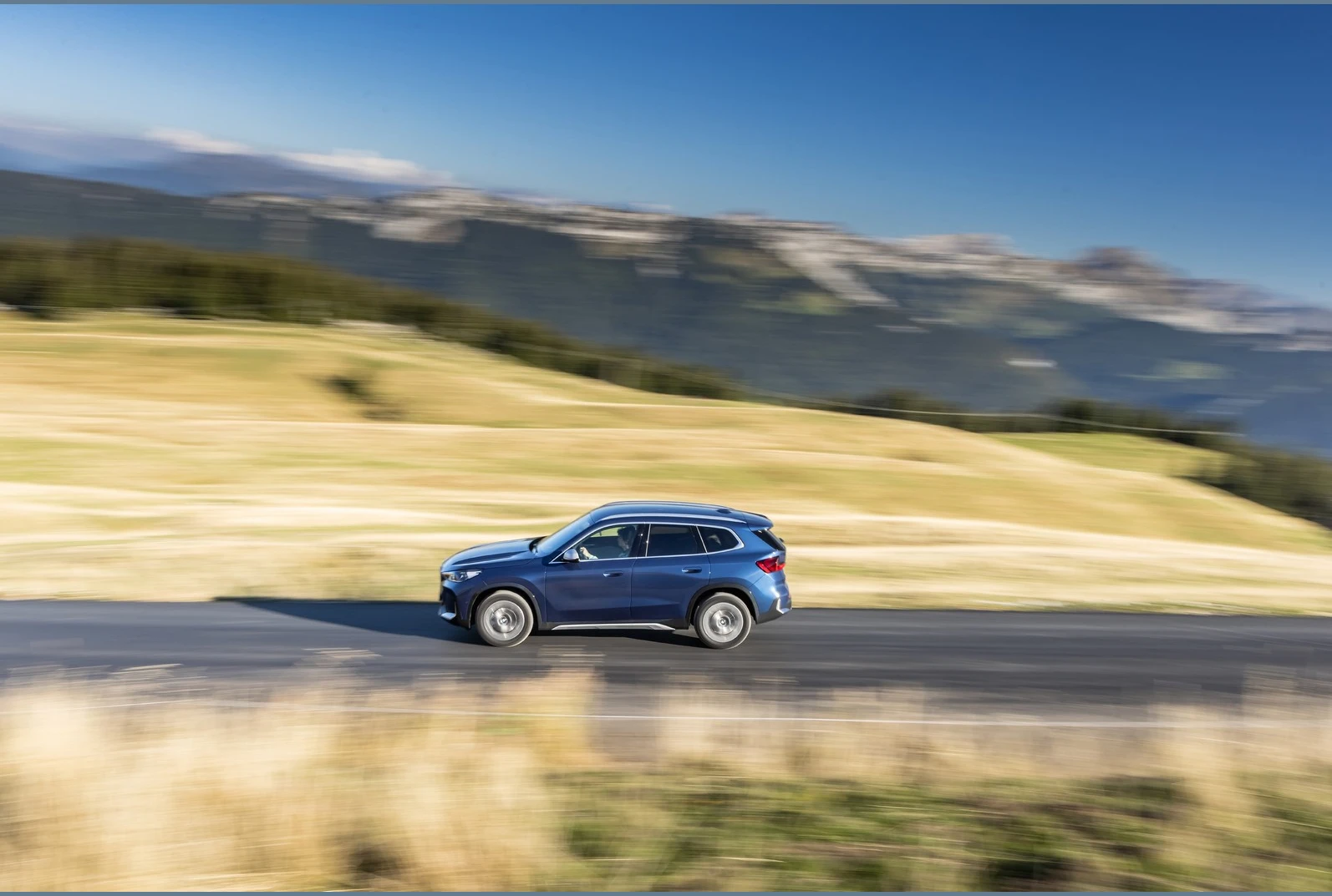 BMW X1, photo 3 of 6