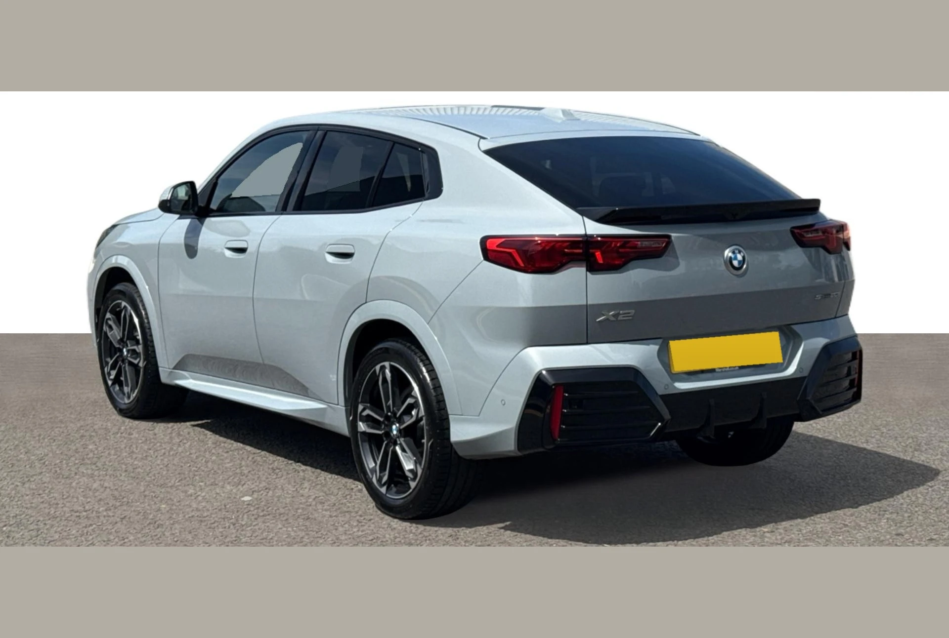 BMW X2, photo 2 of 6