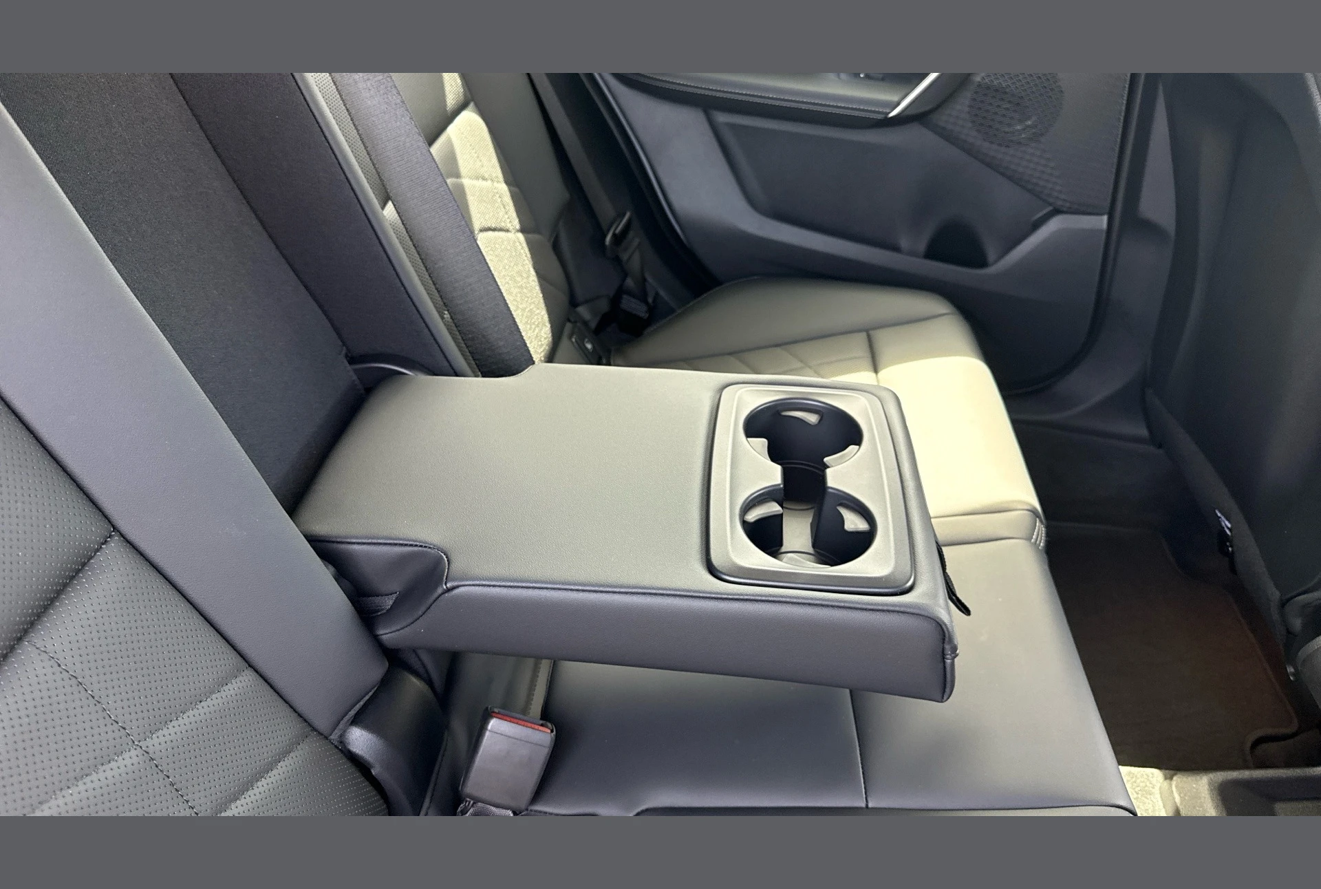 BMW X2, photo 6 of 6