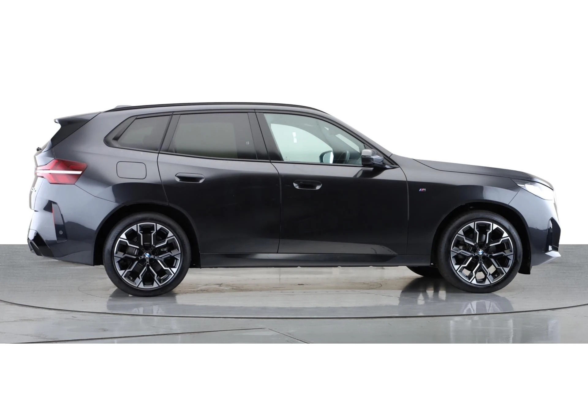 BMW X3, photo 3 of 6