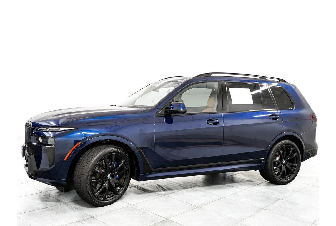 BMW X7, photo 3 of 6