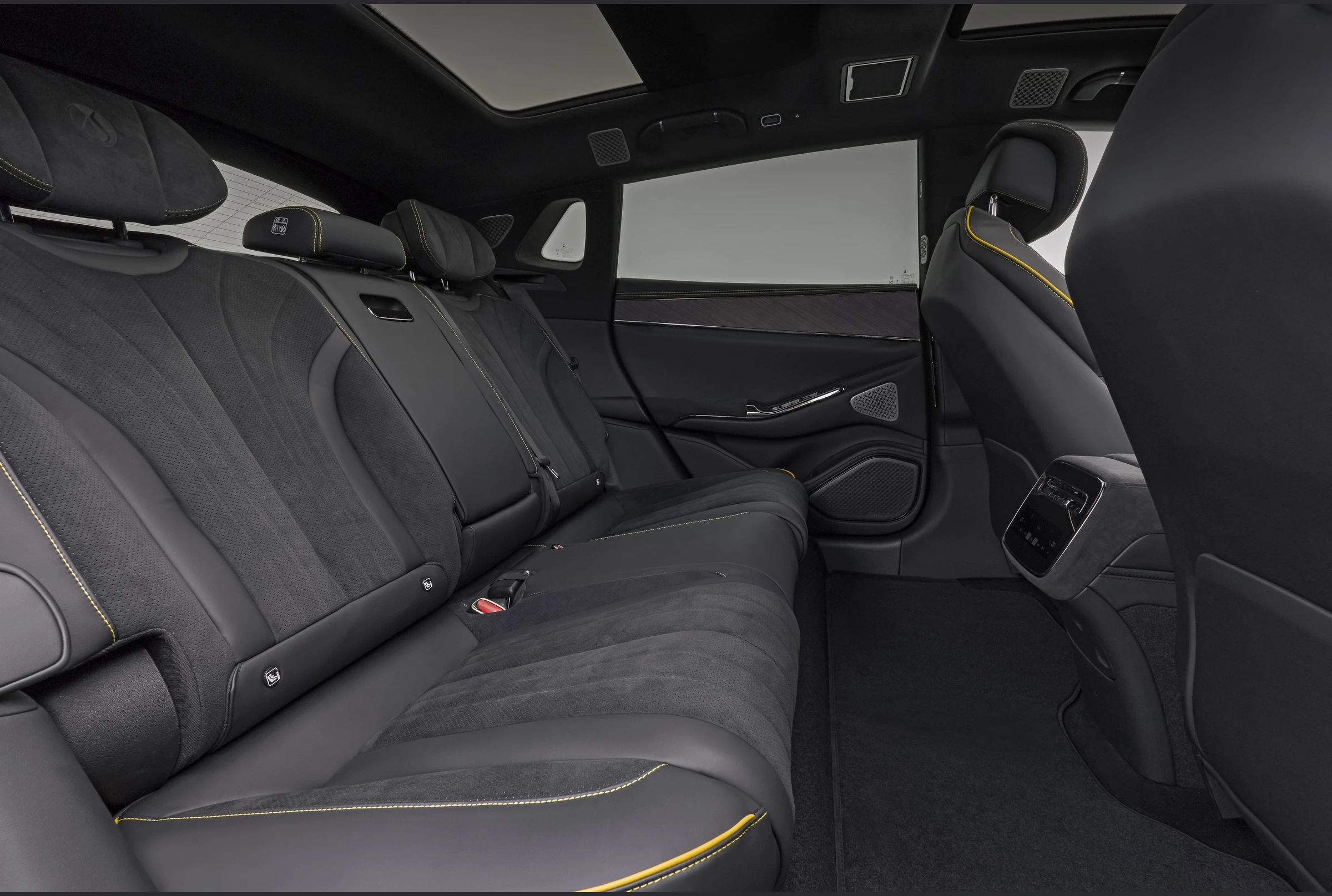 Denza Z9 GT, photo 6 of 6