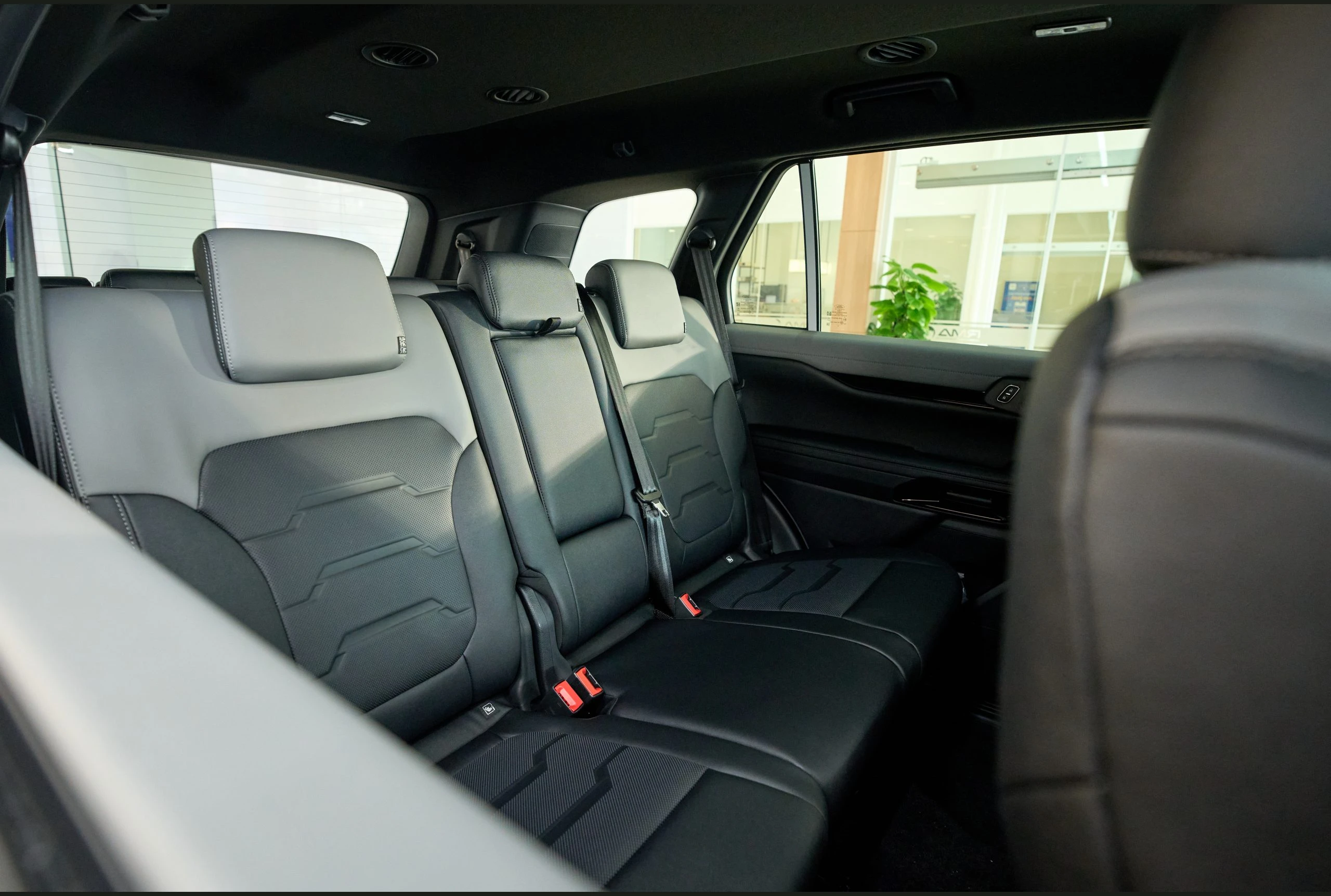 Ford Everest, photo 6 of 6