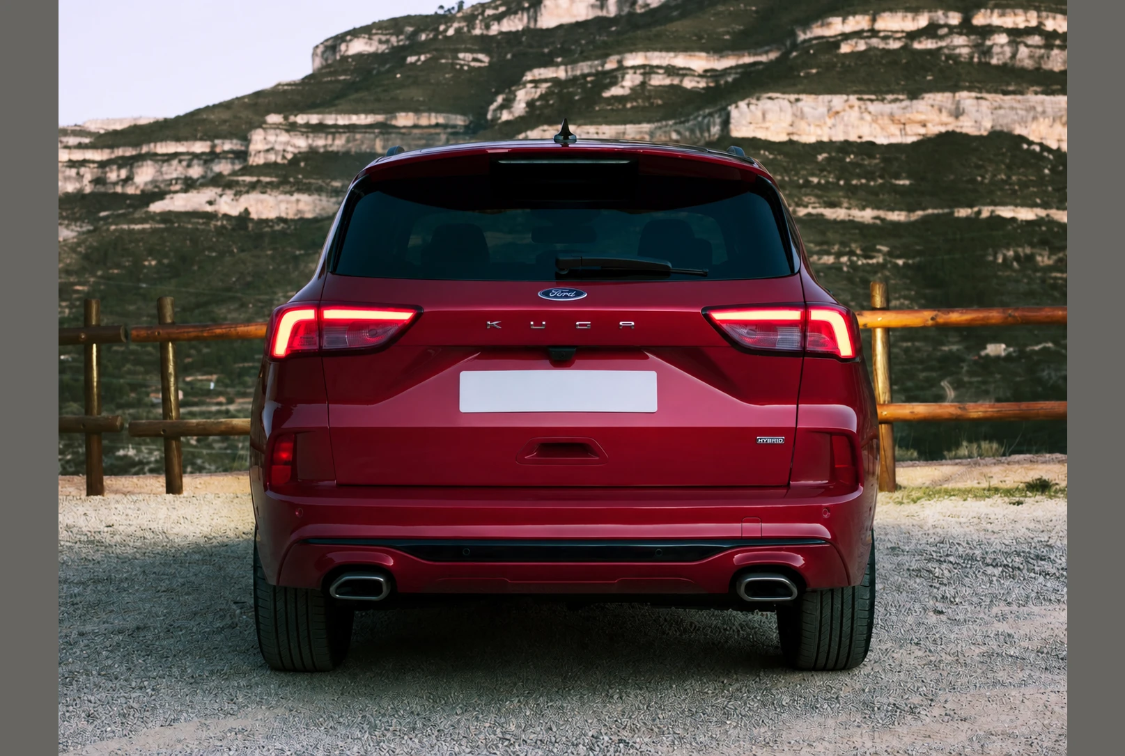 Ford Kuga, photo 2 of 6