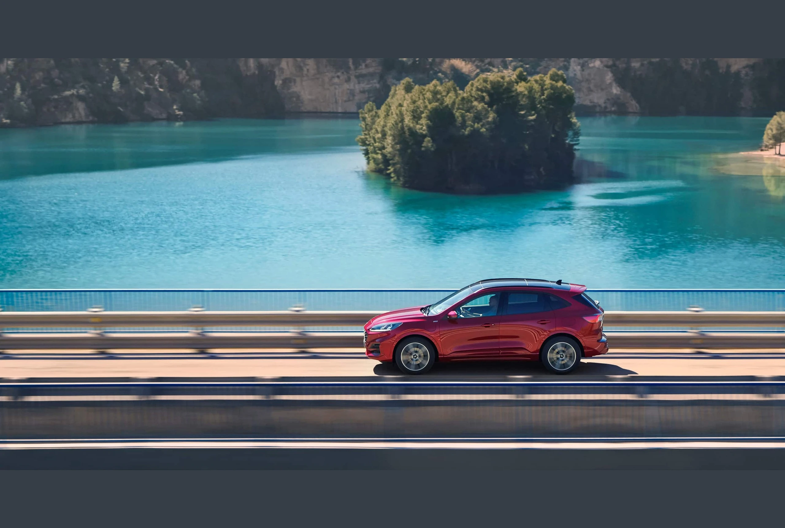 Ford Kuga, photo 3 of 6