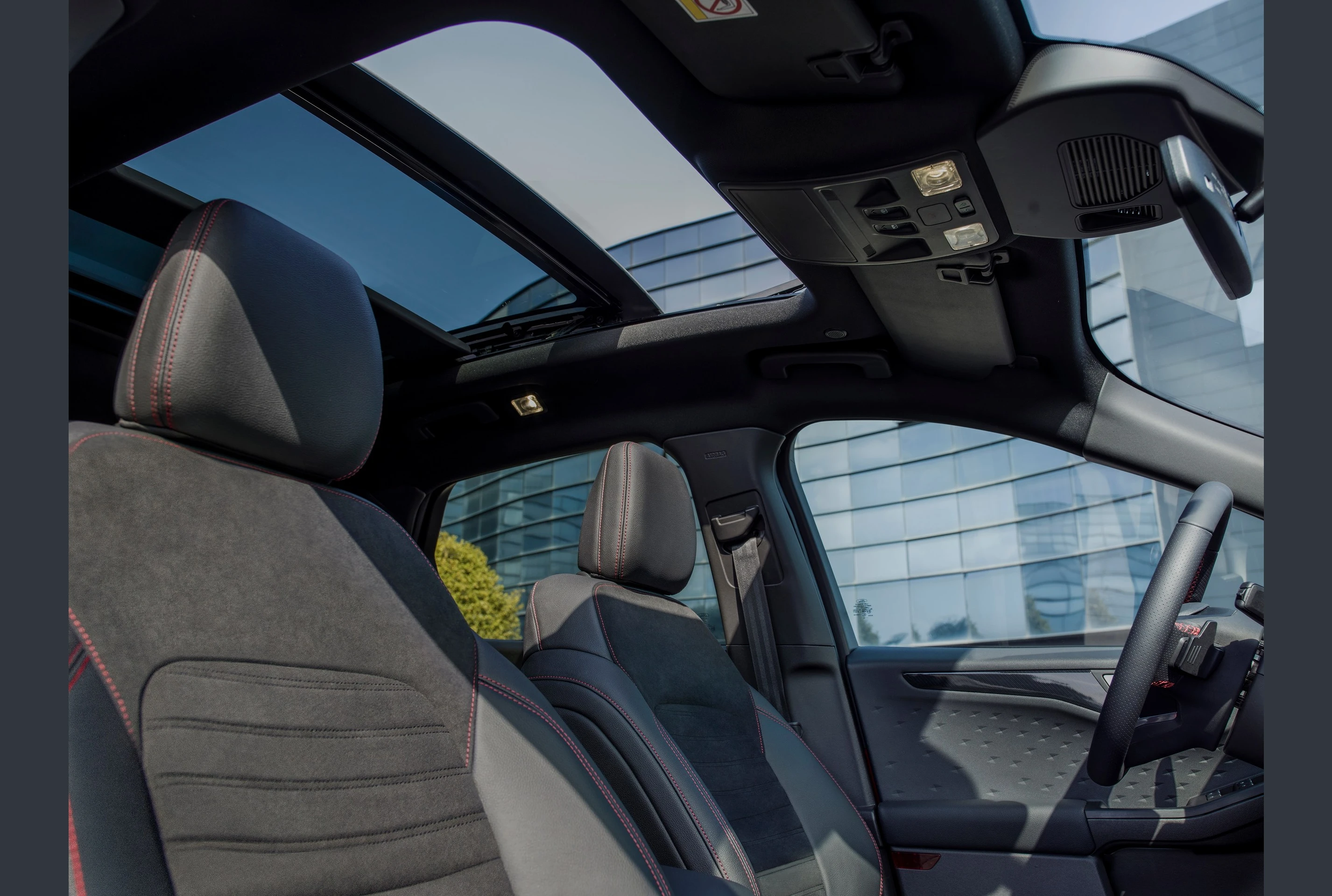 Ford Kuga, photo 6 of 6