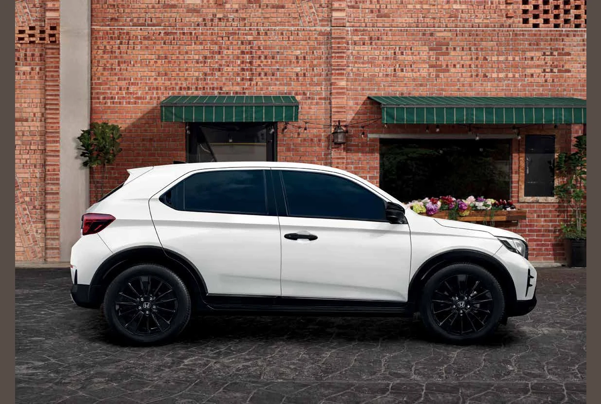 Honda WR-V, photo 3 of 6