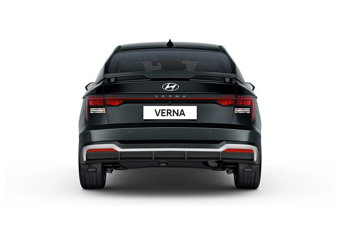 Hyundai Verna, photo 2 of 6