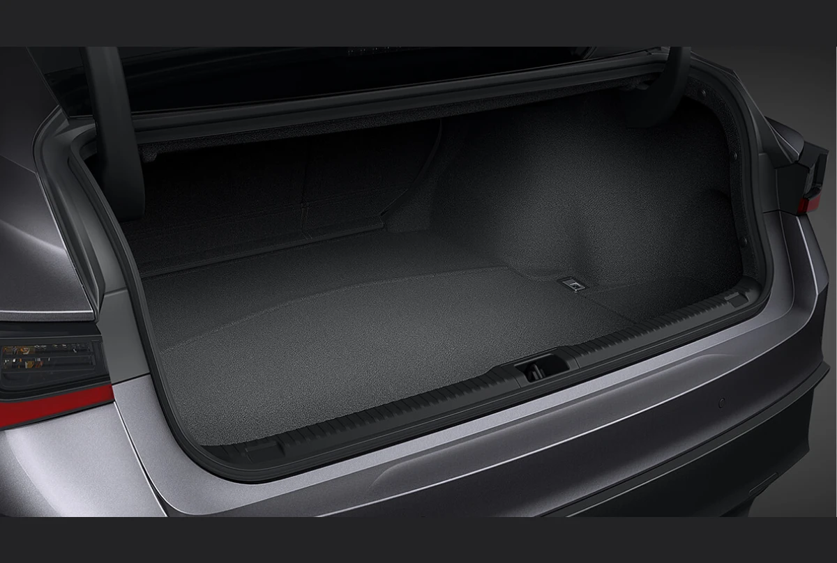 Lexus IS, photo 6 of 6