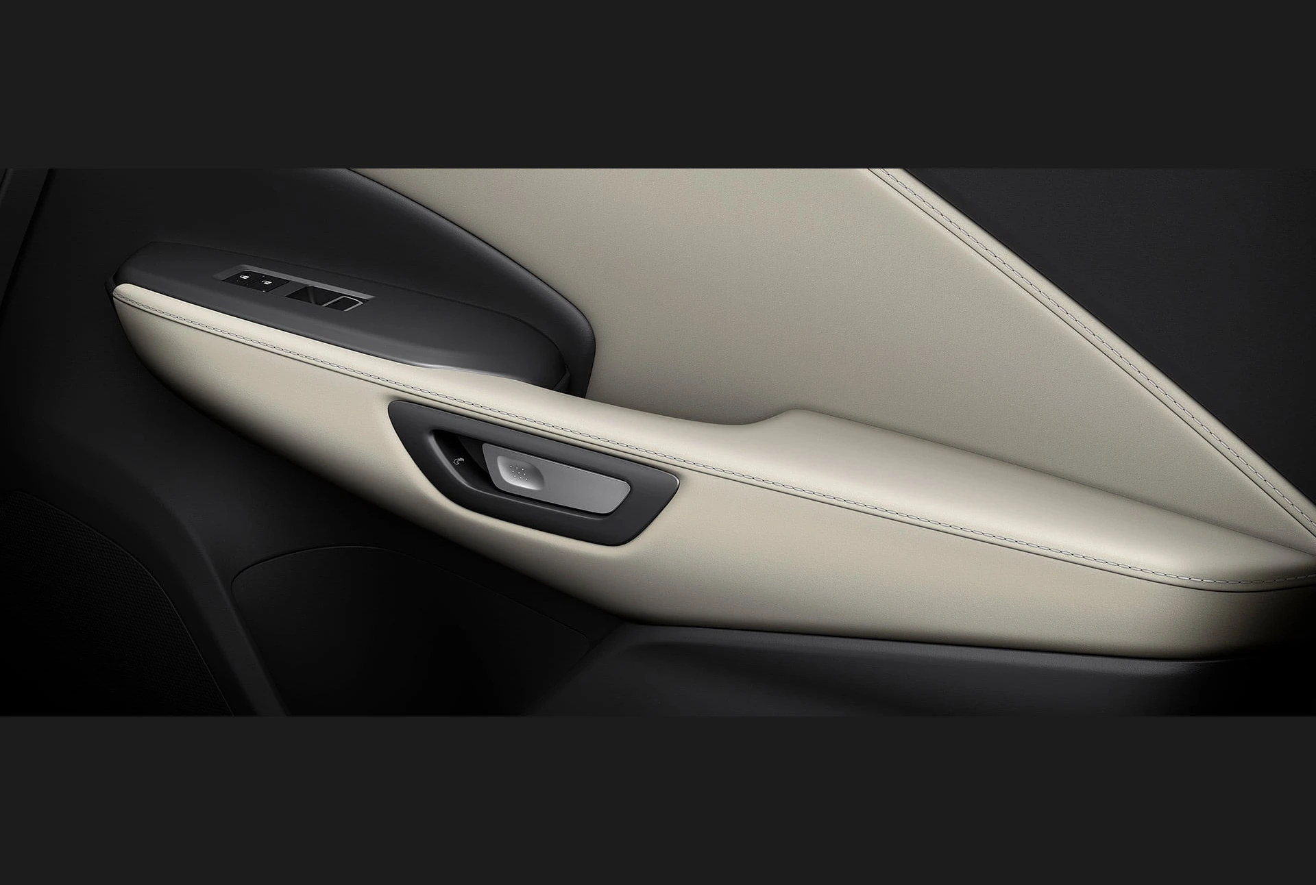 Lexus LBX, photo 6 of 6