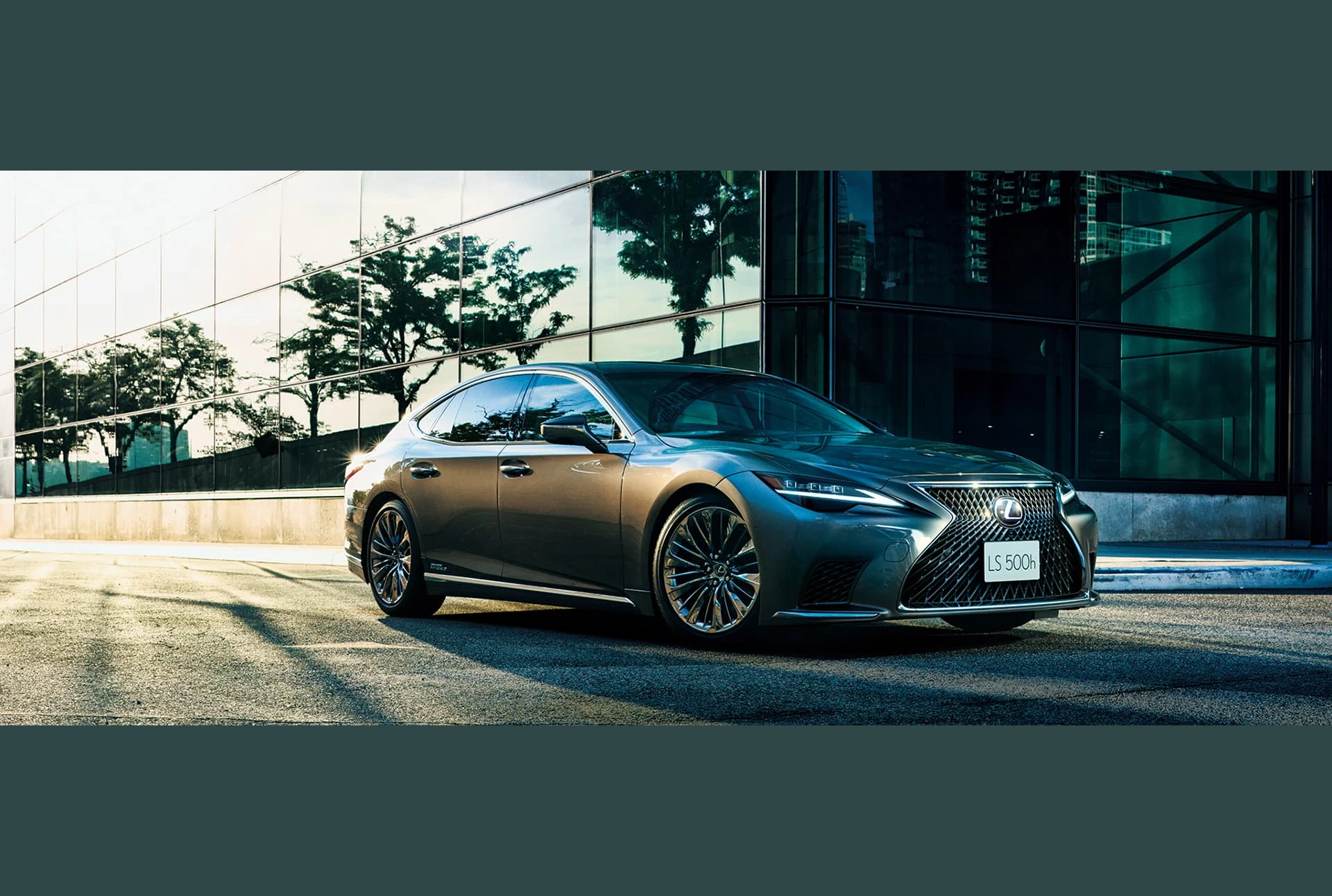 Lexus LS