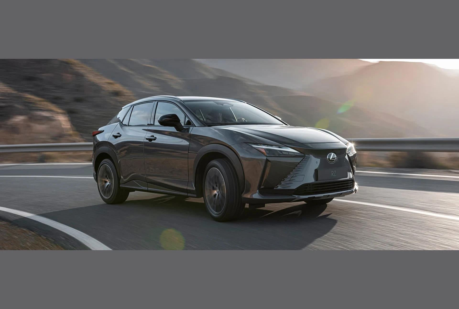 Lexus RZ