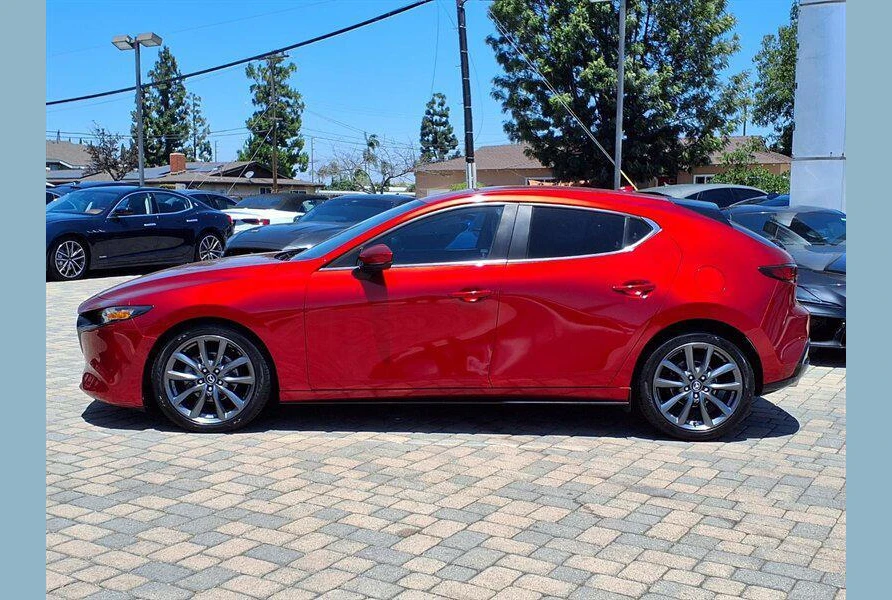 Mazda Mazda3, photo 3 of 6