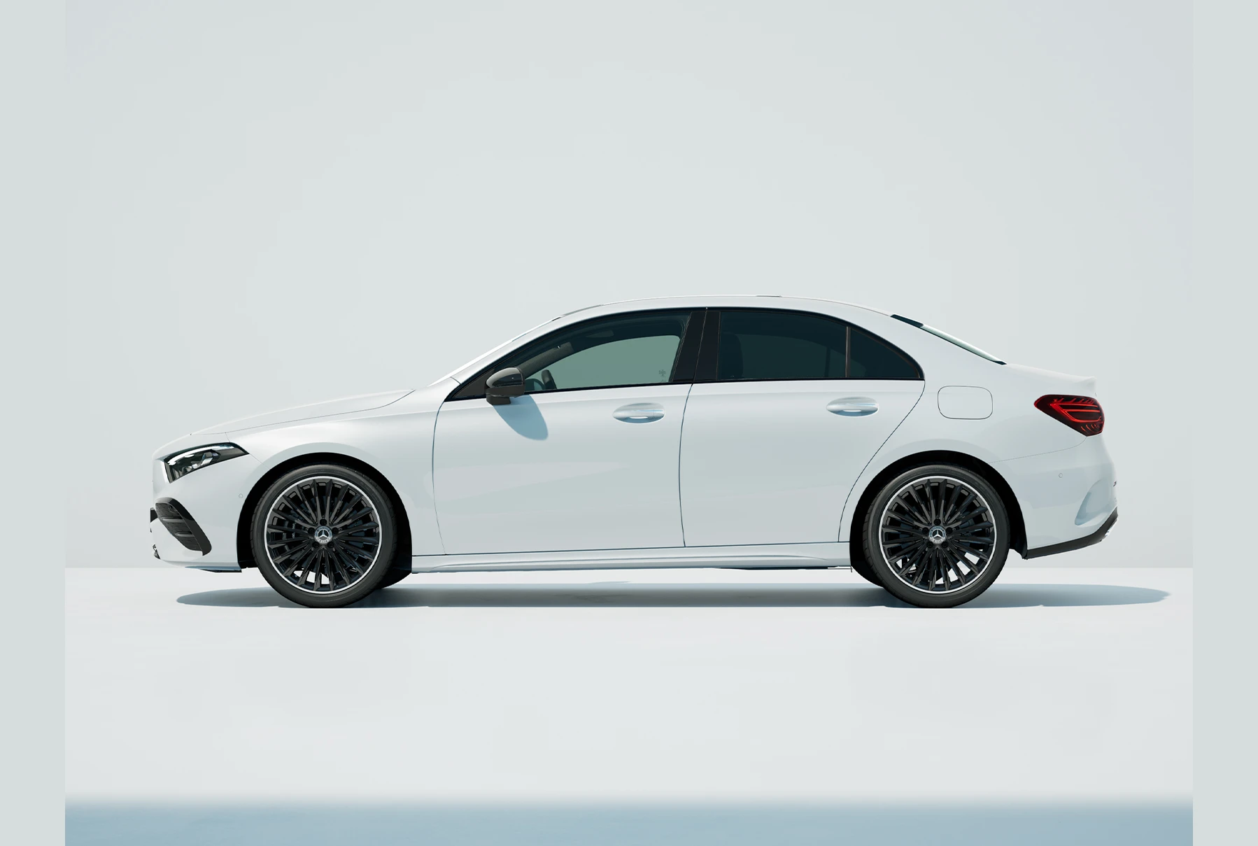 Mercedes-Benz A-Class, photo 2 of 7