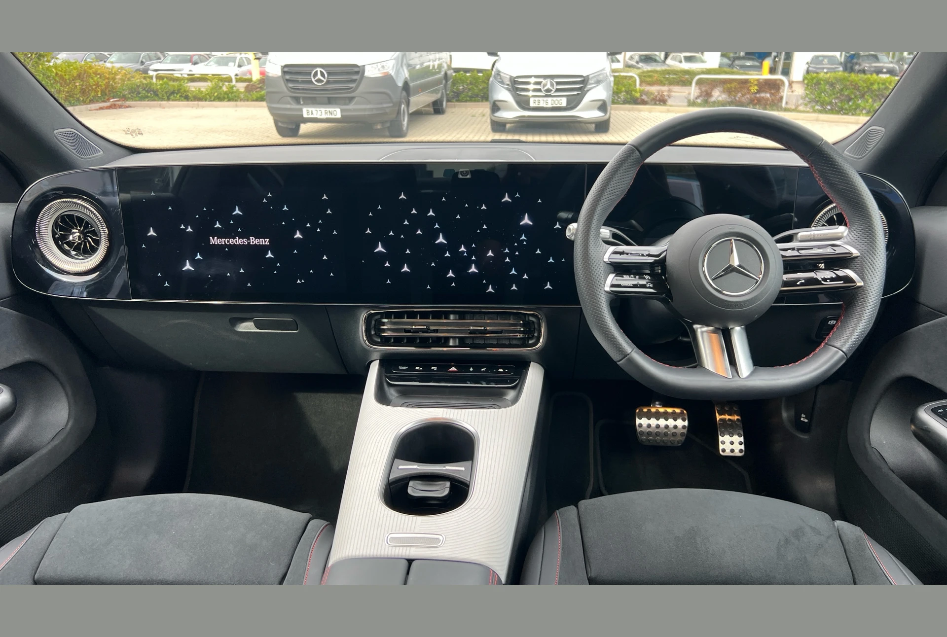 Mercedes-Benz CLA, photo 4 of 6