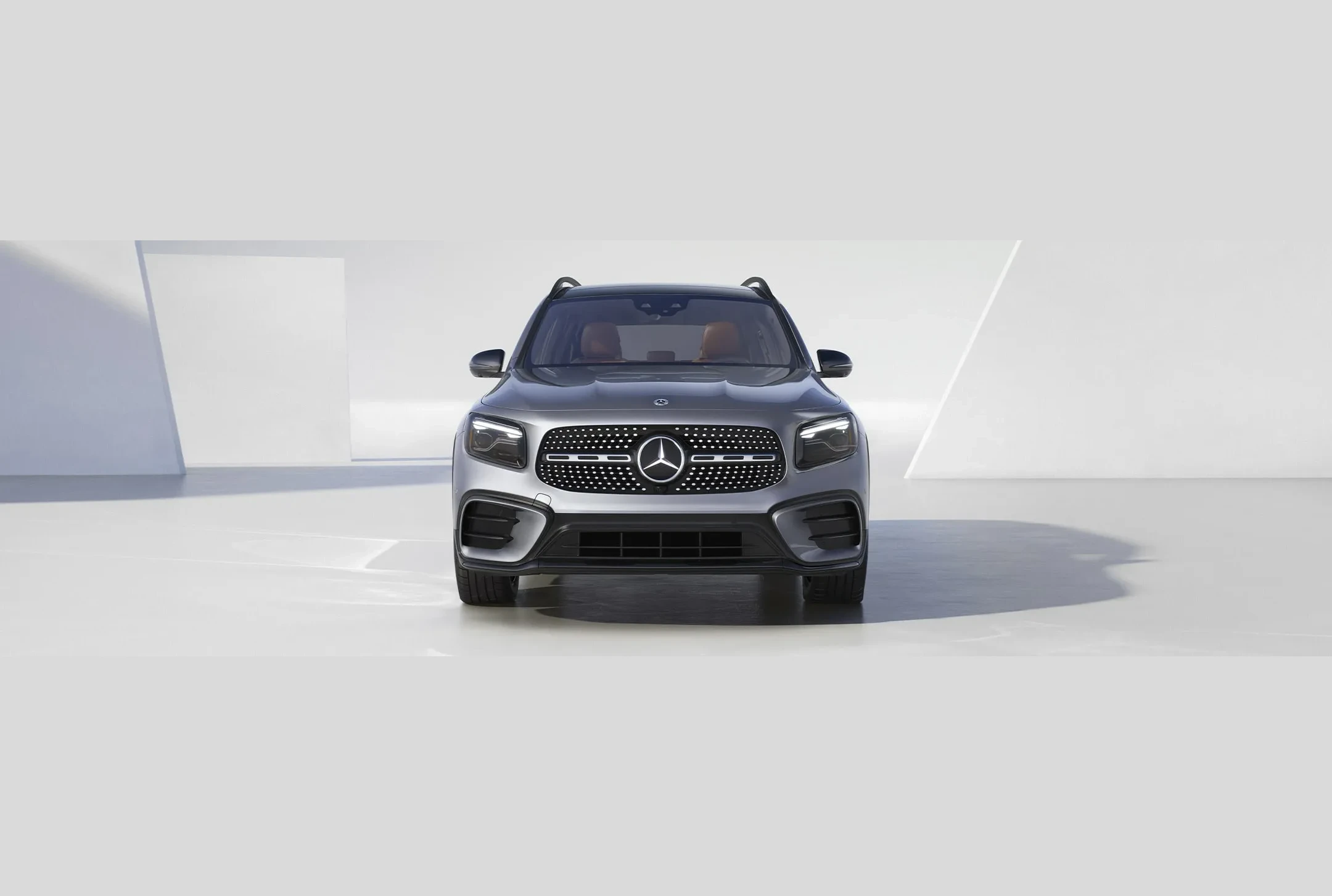 Mercedes-Benz GLB SUV, photo 4 of 6