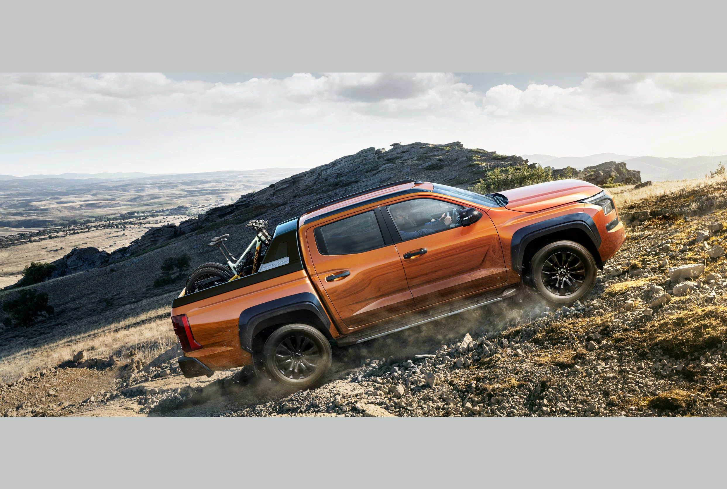 Mitsubishi L200 Sportero, photo 3 of 6