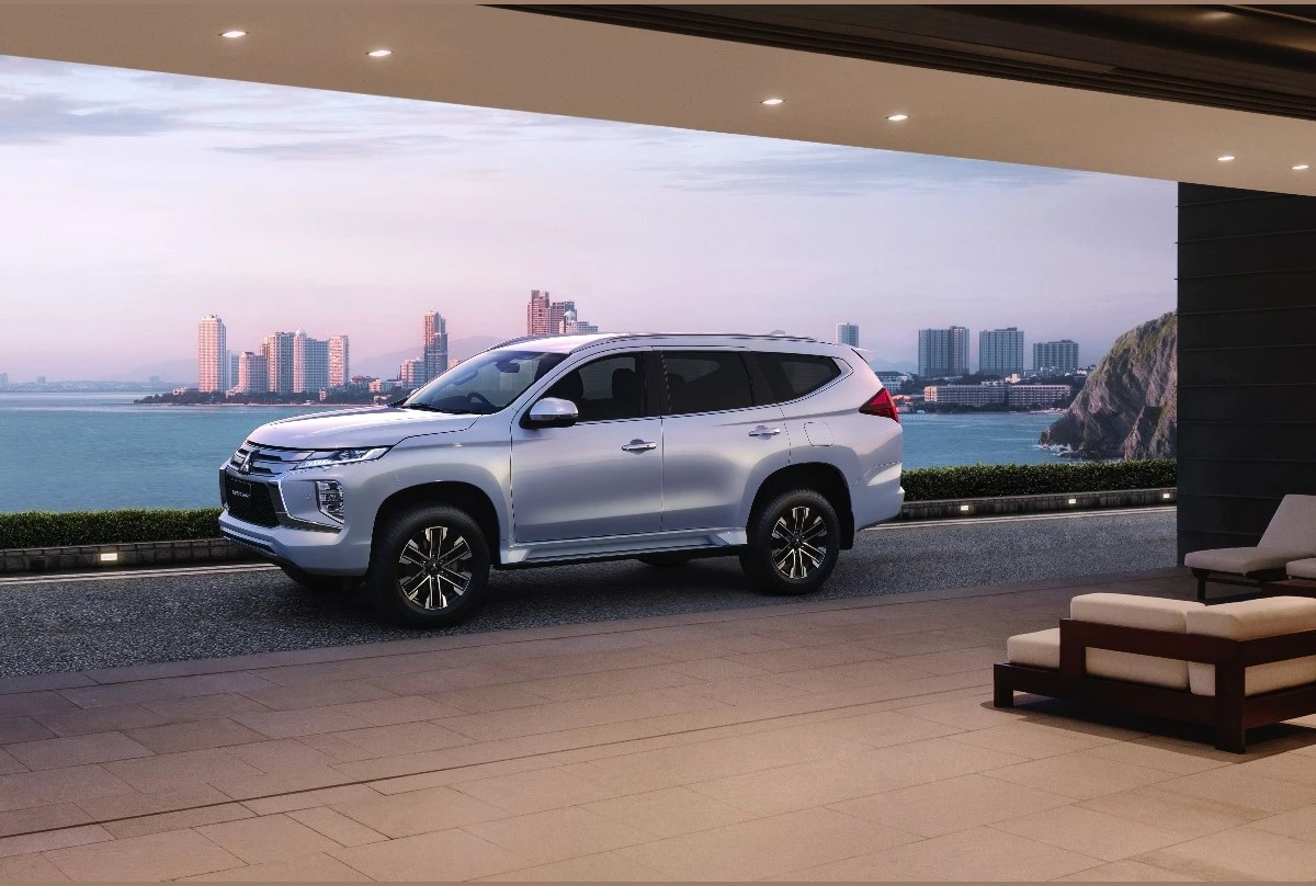 Mitsubishi Pajero Sport, photo 3 of 6