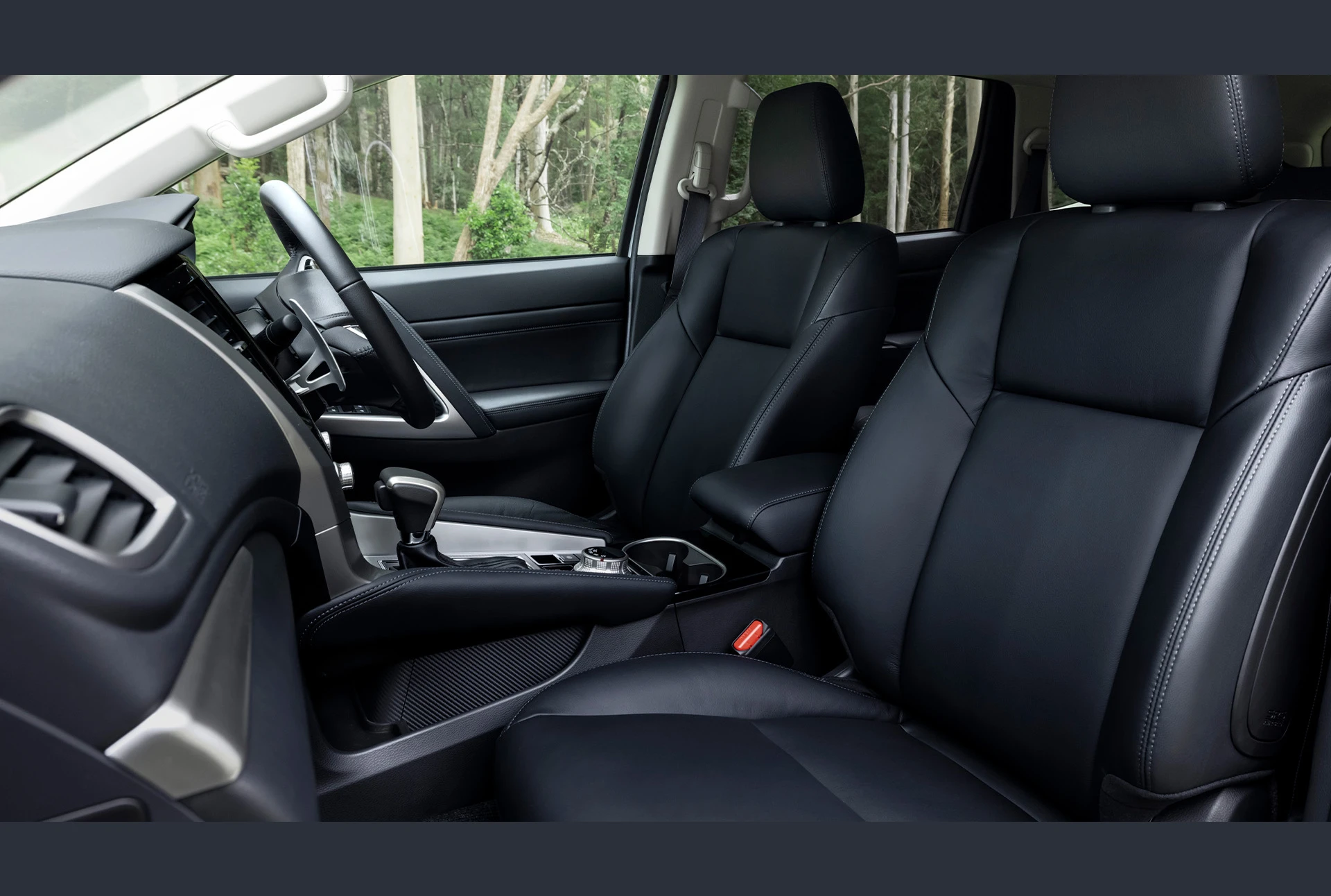 Mitsubishi Pajero Sport, photo 6 of 6