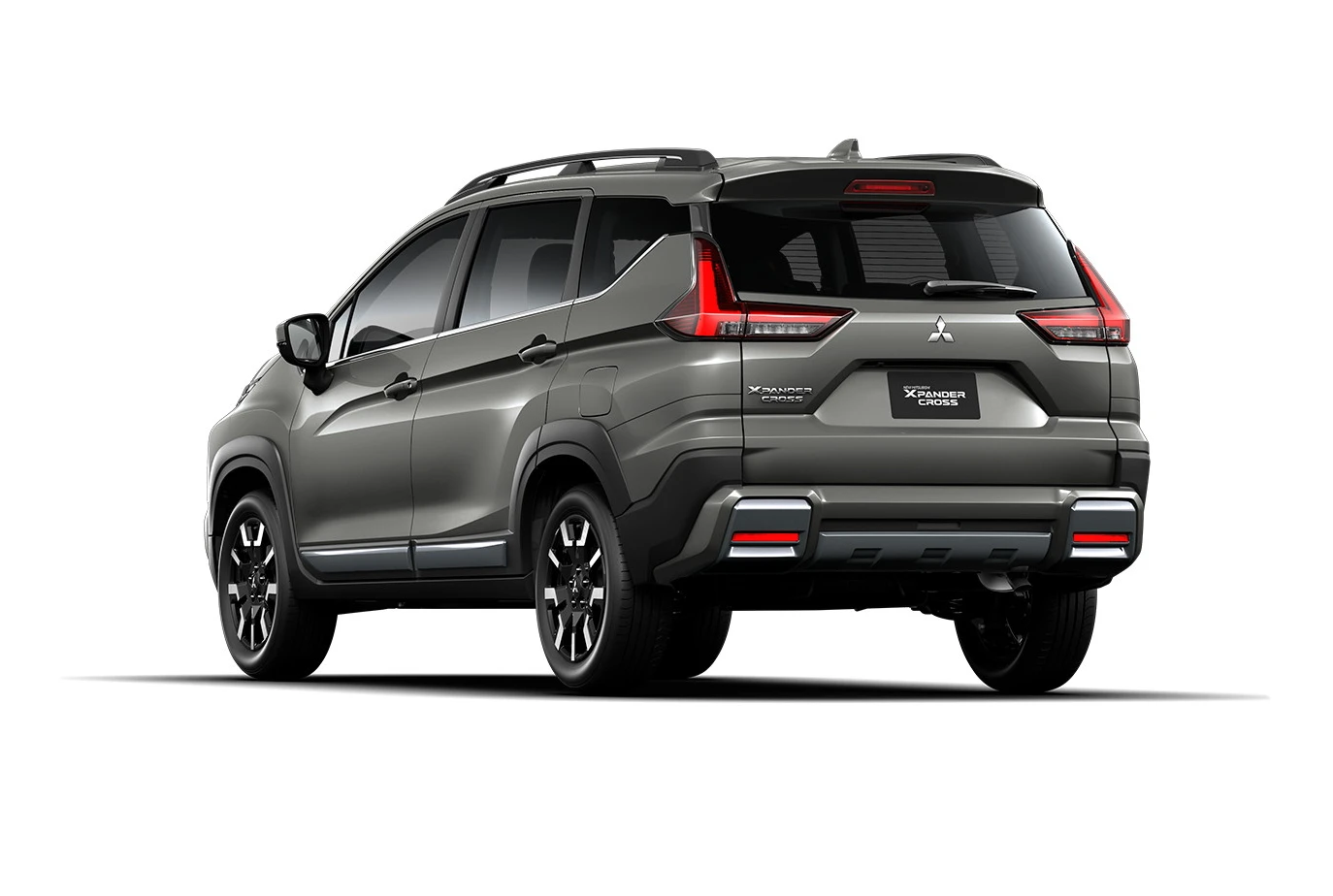 Mitsubishi Xpander Cross, photo 2 of 6