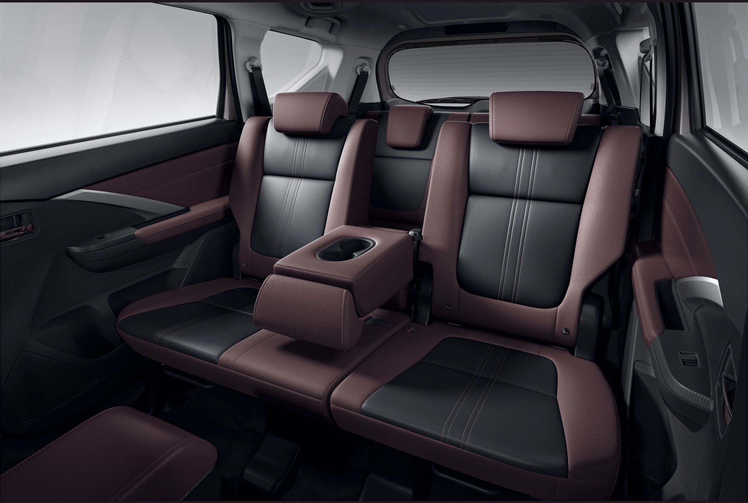 Mitsubishi Xpander Cross, photo 6 of 6