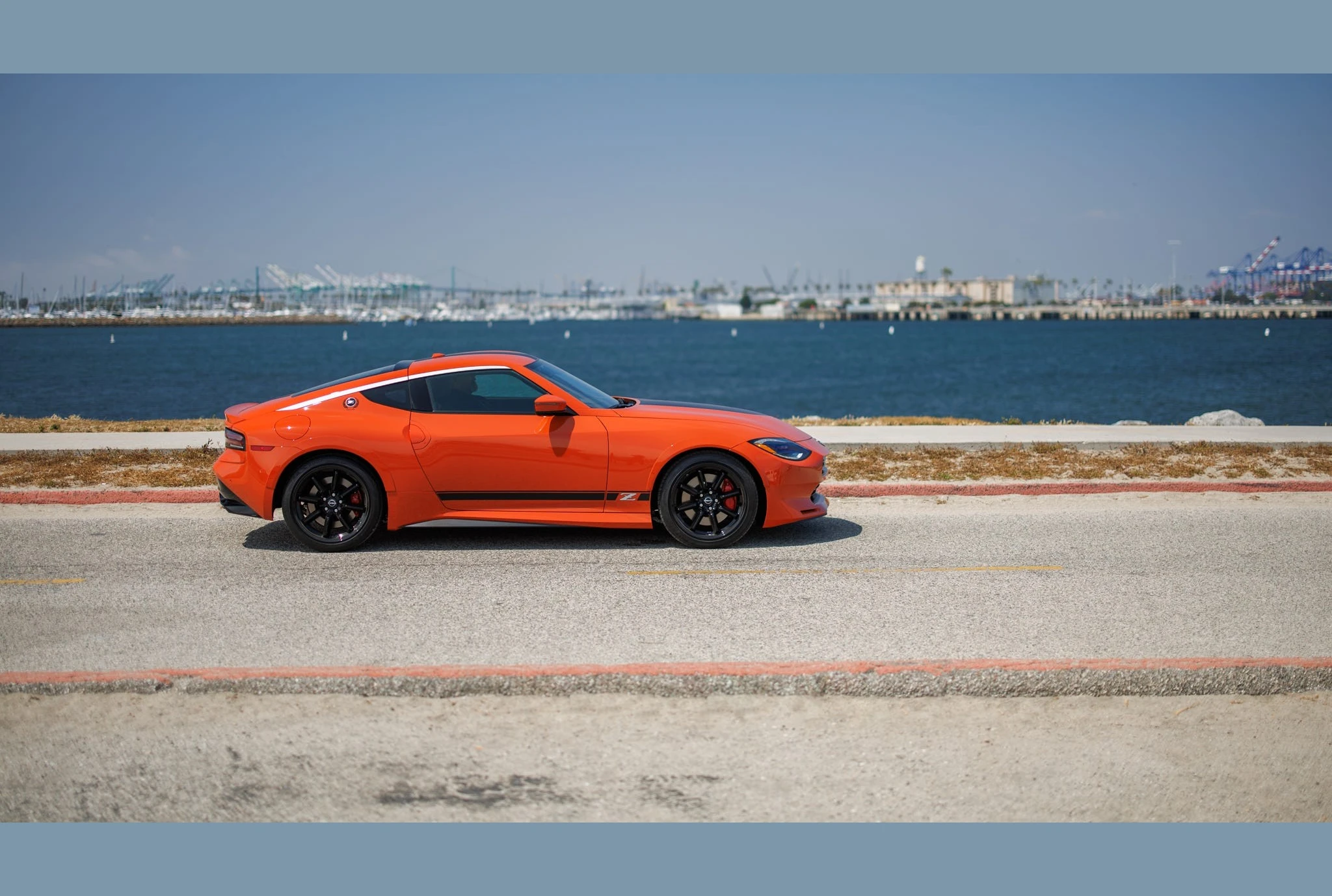 Nissan Z (400z), photo 3 of 6
