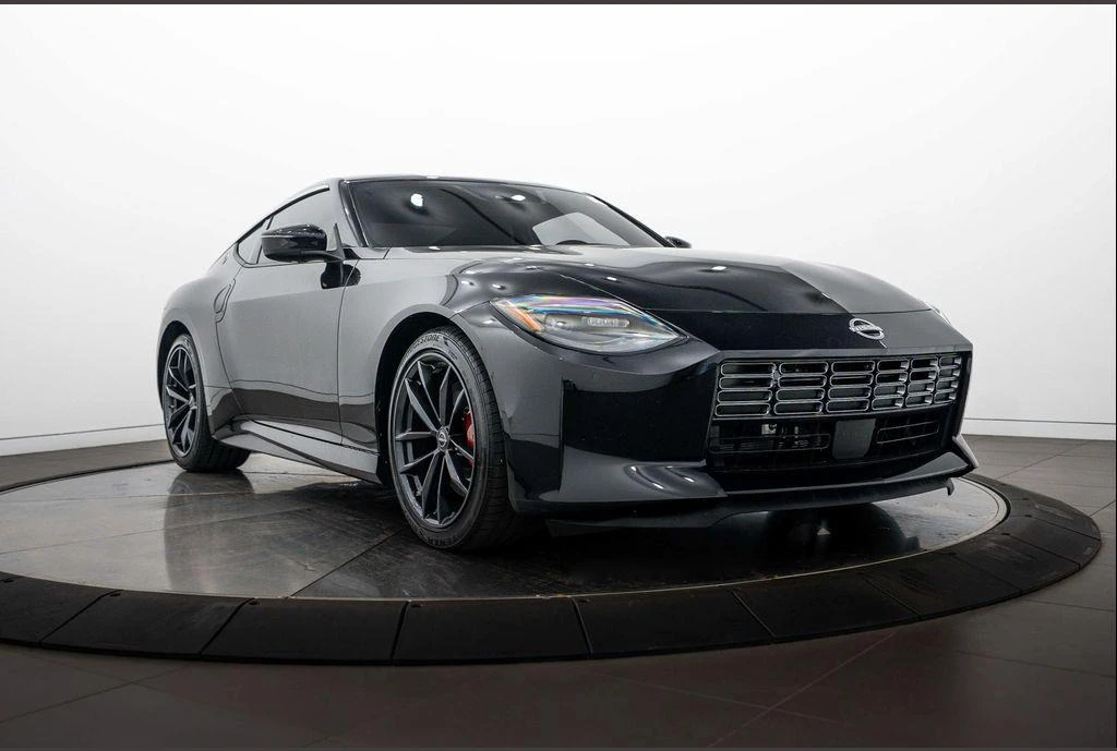 Nissan Z (400z)