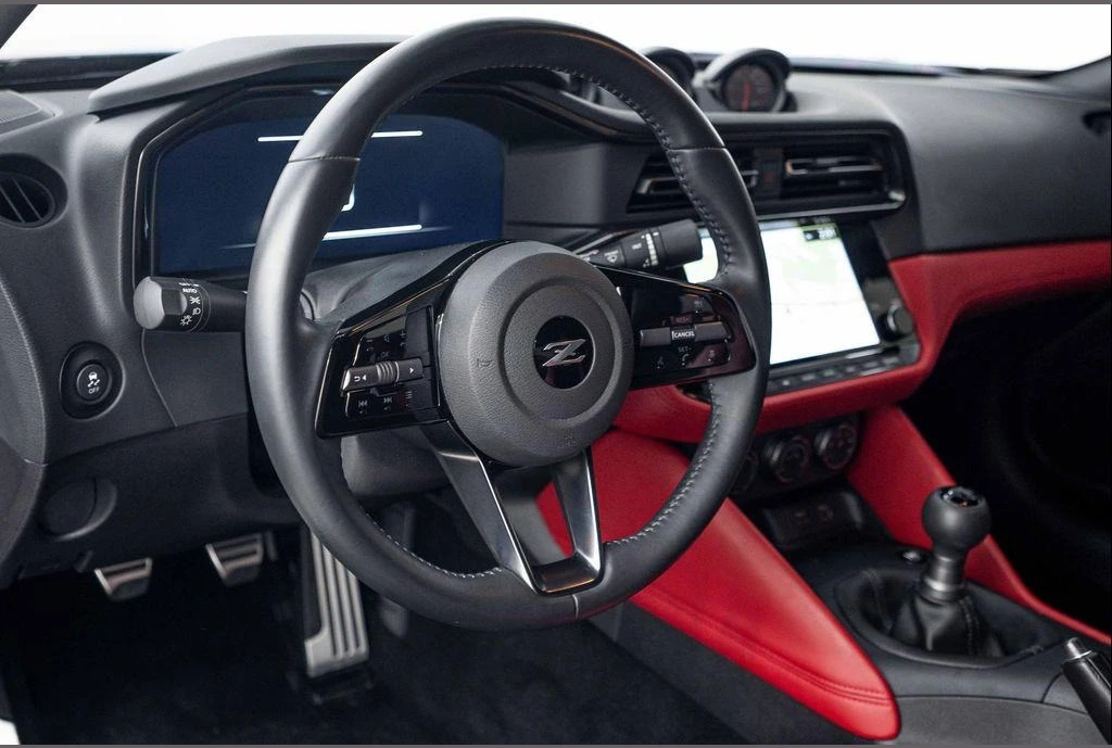 Nissan Z (400z), photo 4 of 6