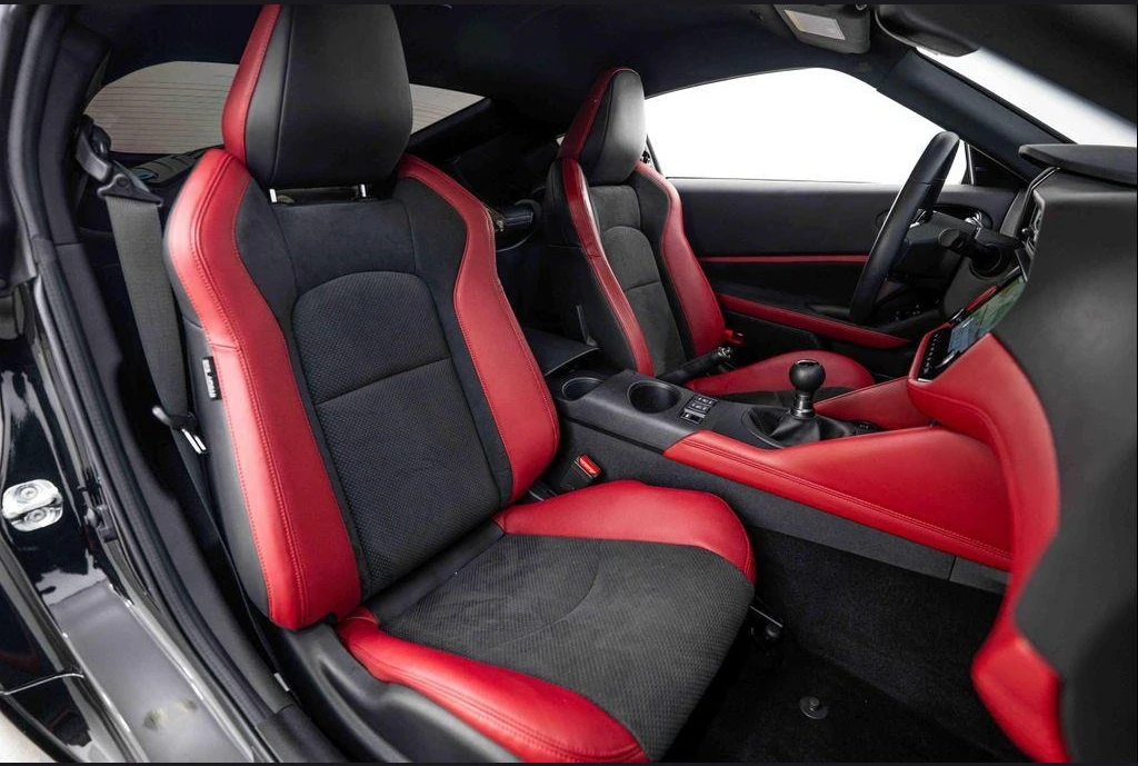 Nissan Z (400z), photo 6 of 6