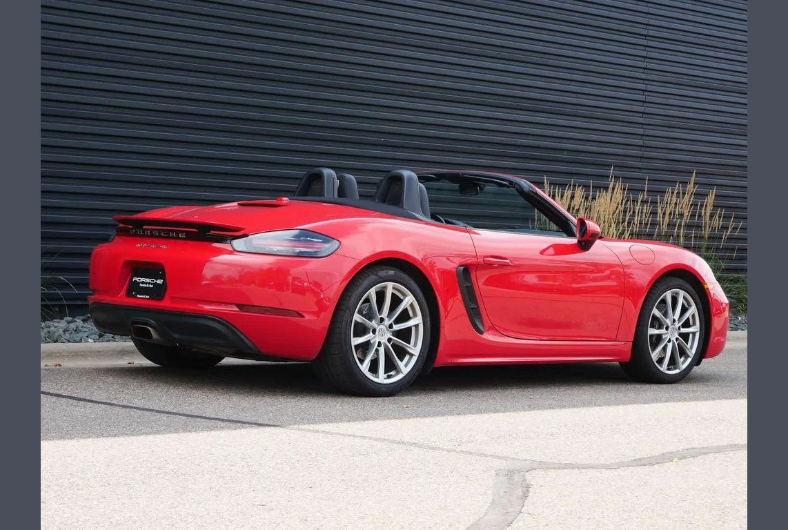 Porsche 718, photo 2 of 6