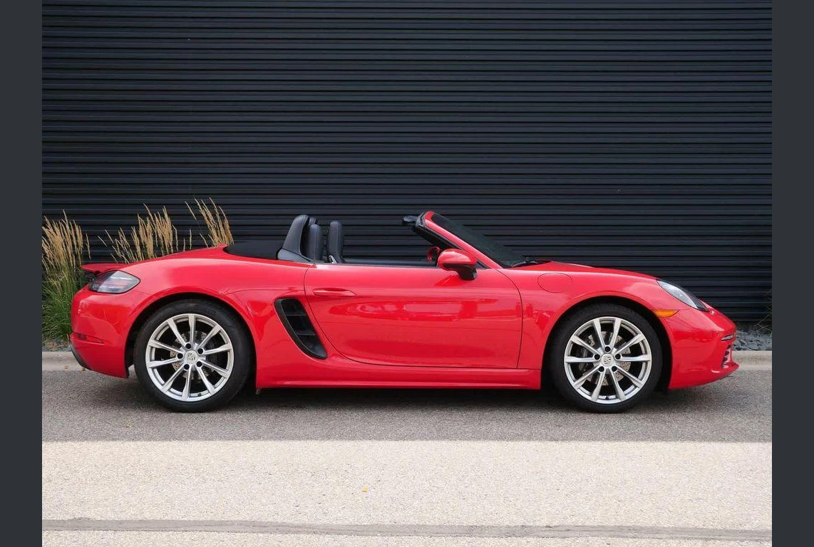 Porsche 718, photo 3 of 6