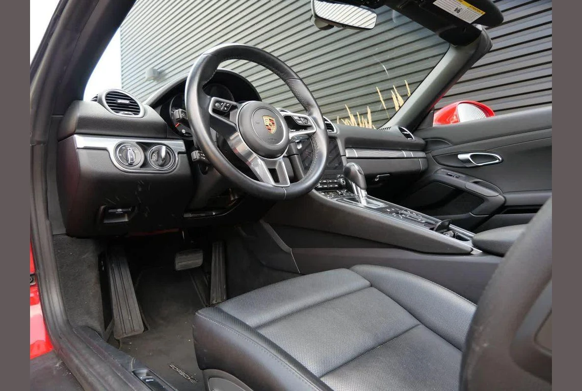 Porsche 718, photo 5 of 6