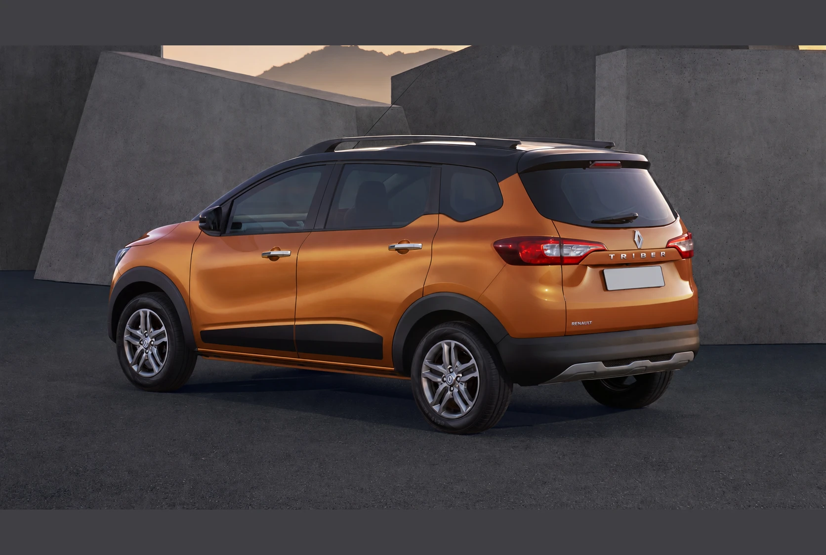 Renault Triber, photo 2 of 6