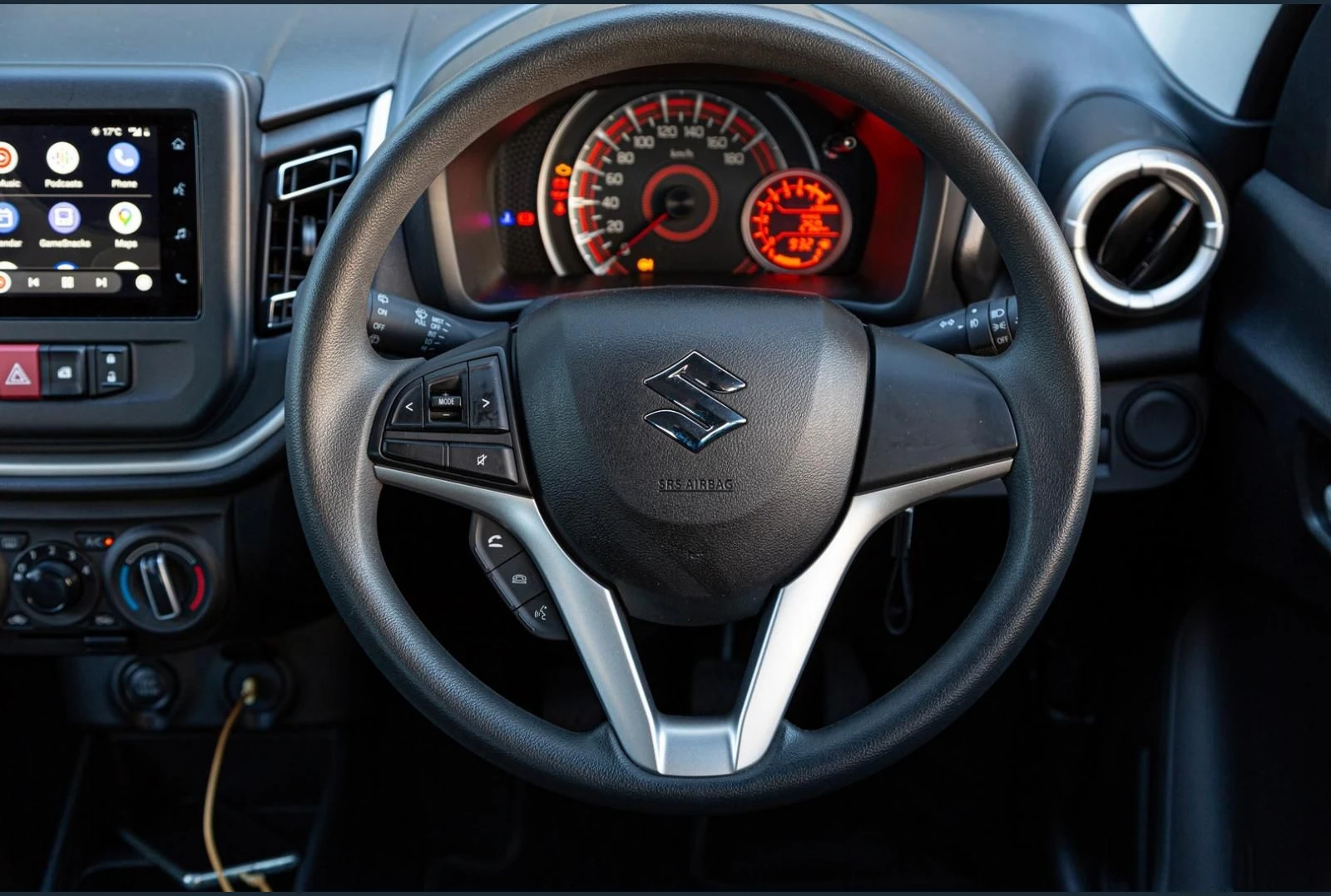 Suzuki Celerio, photo 5 of 6