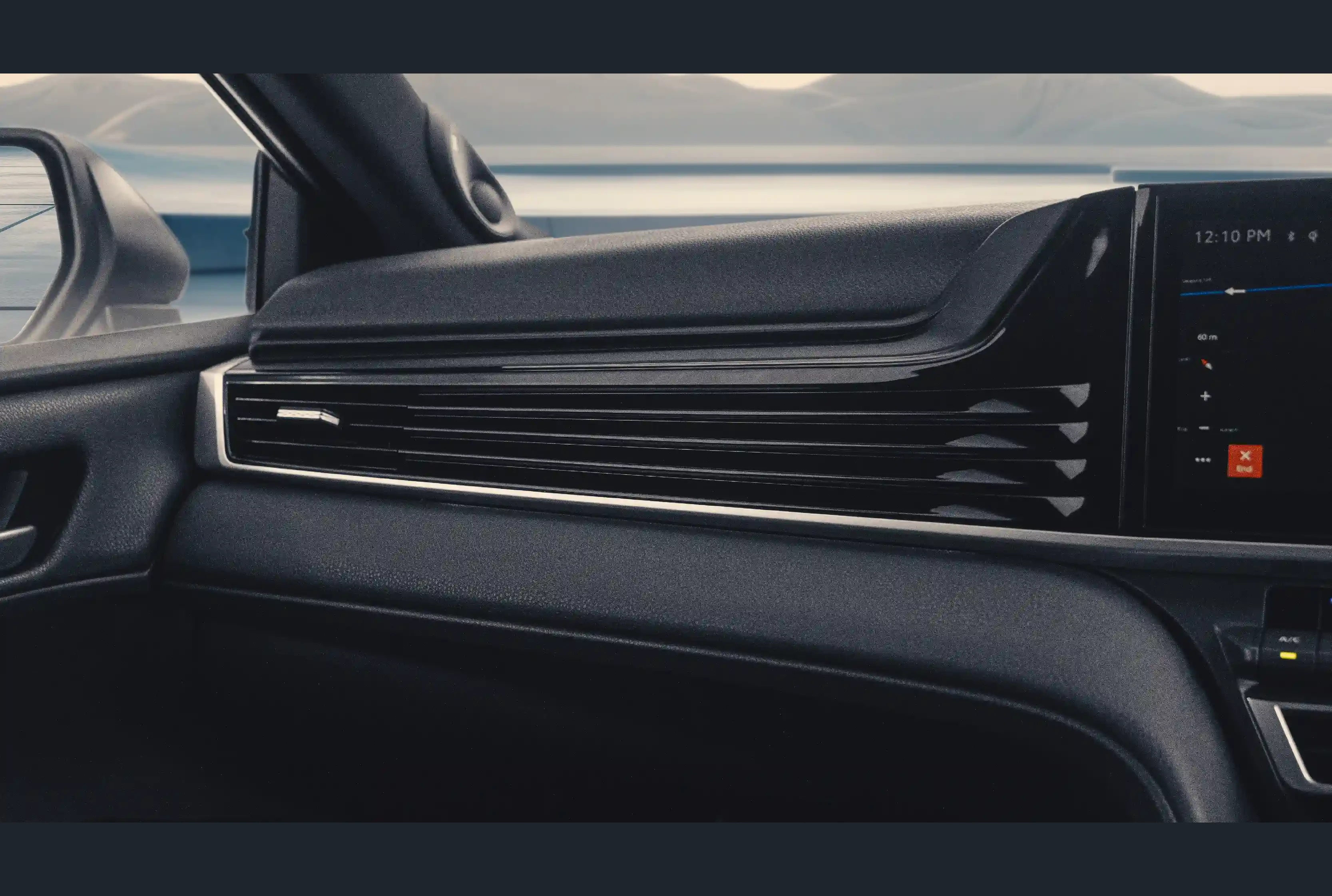 Toyota Camry HEV, photo 5 of 6