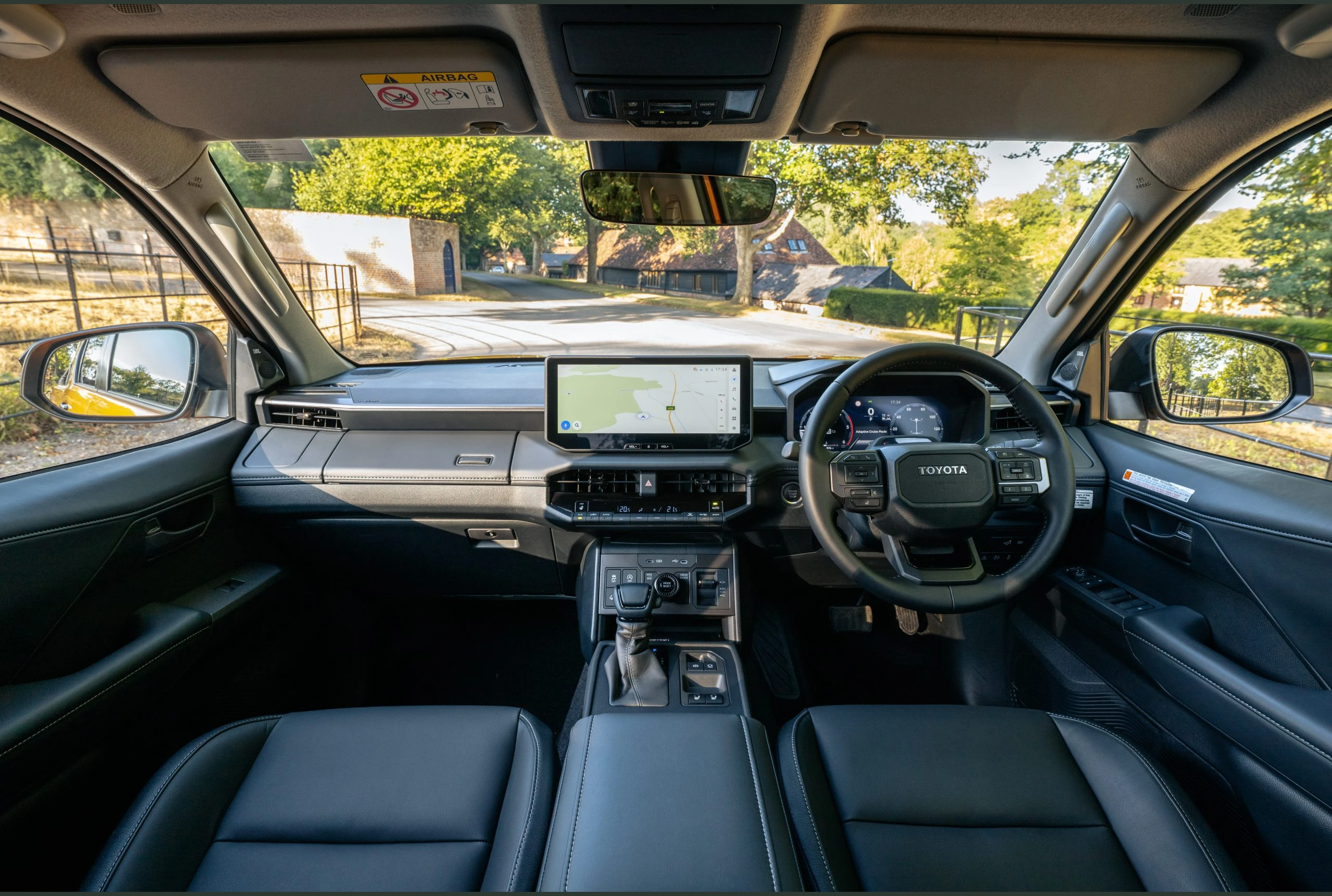 Toyota Hilux, photo 4 of 6