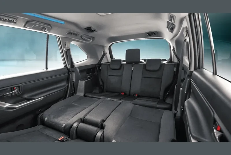 Toyota Innova, photo 5 of 6
