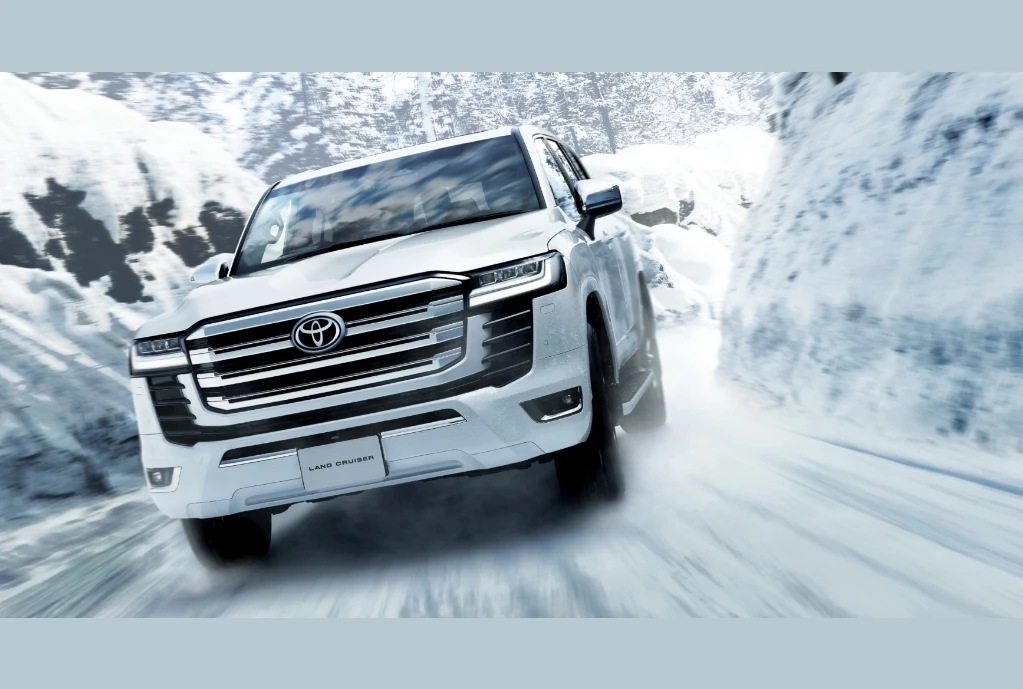 Toyota Land Cruiser 300, photo 3 of 6