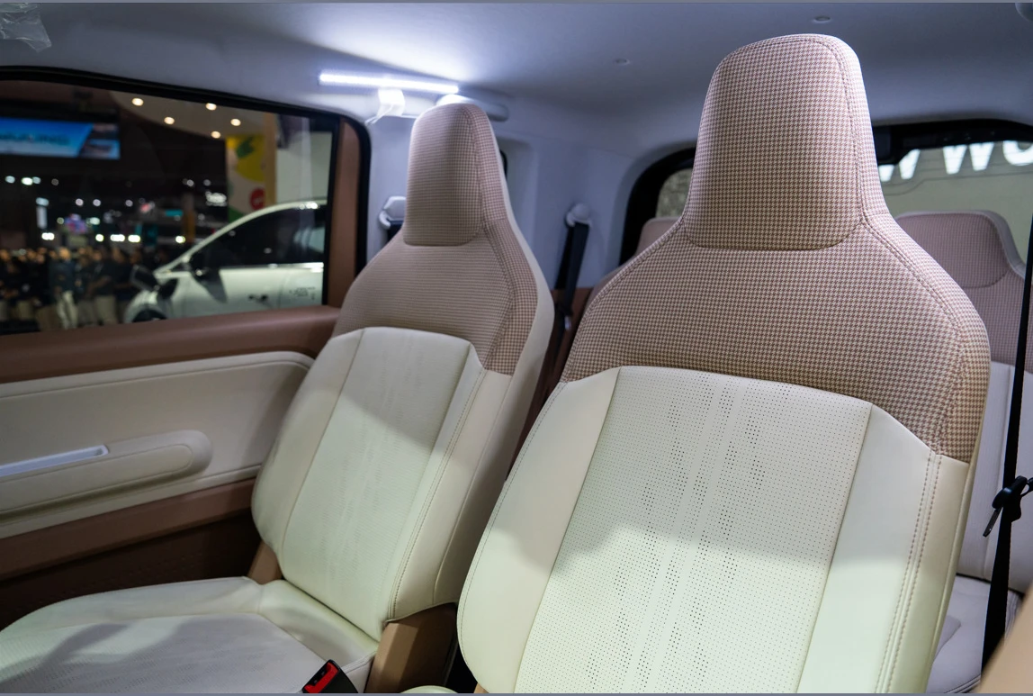 Wuling Air EV, photo 5 of 6