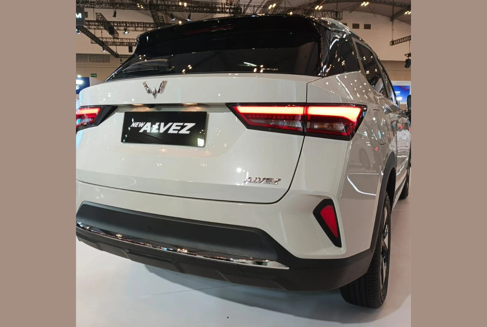 Wuling Alvez, photo 2 of 6
